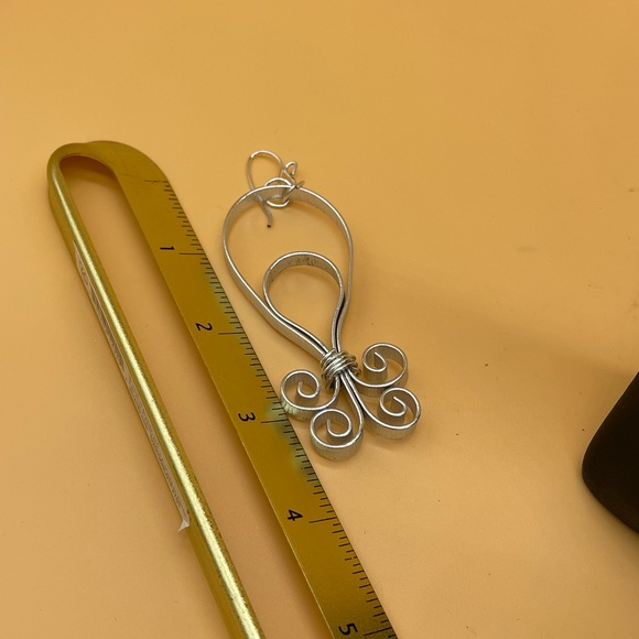 Handcrafted earrings - Picture 4 of 4